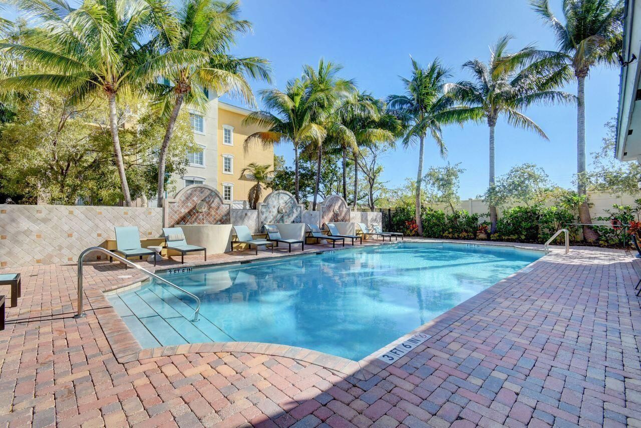 250 NE 3rd Avenue, Unit 1408, Delray Beach, FL 33444 Photo