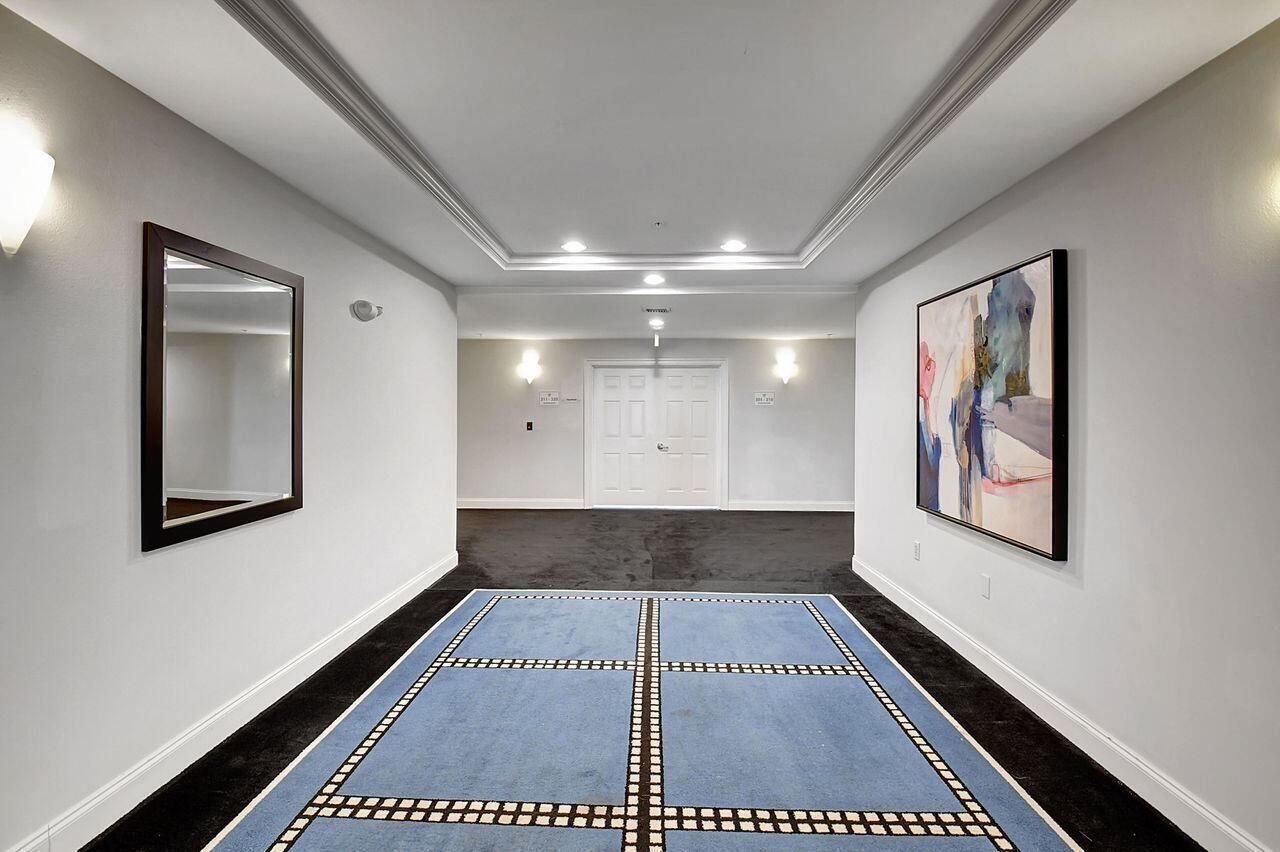 250 NE 3rd Avenue, Unit 1408, Delray Beach, FL 33444 Photo