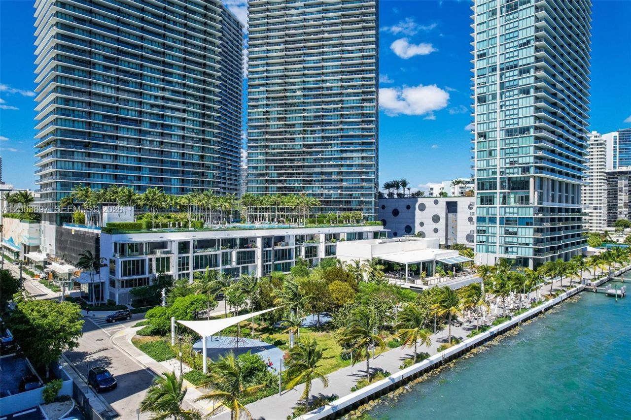 650 NE 32nd St, Unit 4505, Miami, FL 33137 Photo