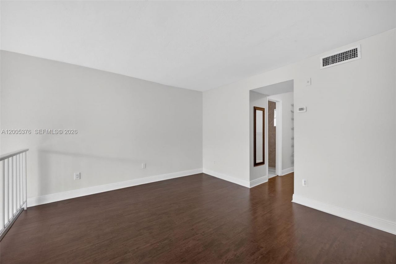 8550 SW 109th Ave , Unit 5-217, Miami, FL 33173 Photo