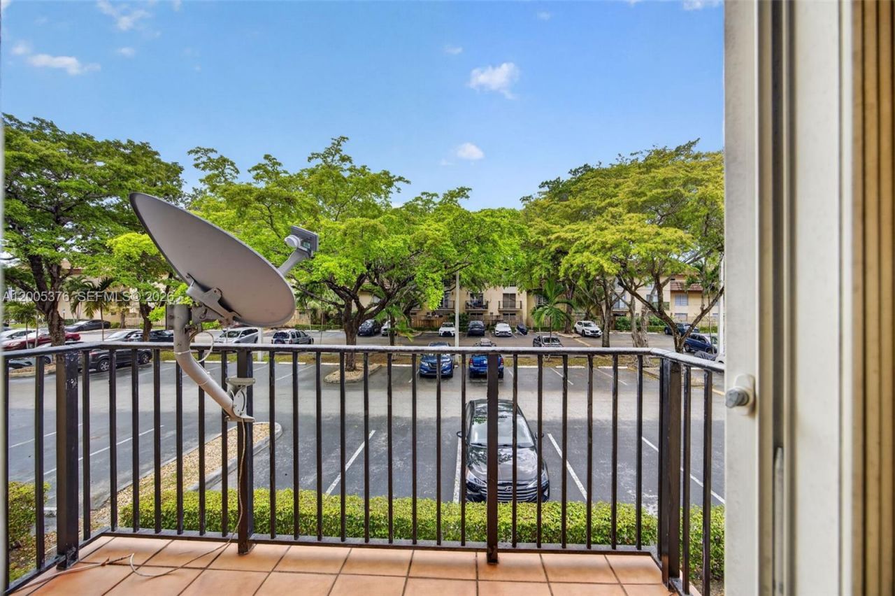 8550 SW 109th Ave , Unit 5-217, Miami, FL 33173 Photo