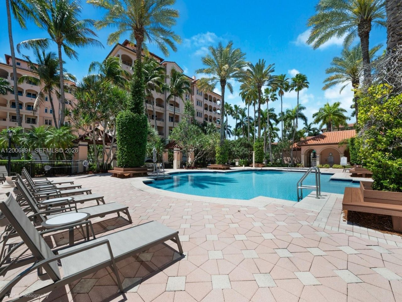 13643 Deering Bay Dr, Unit 146, Coral Gables, FL 33158 Photo