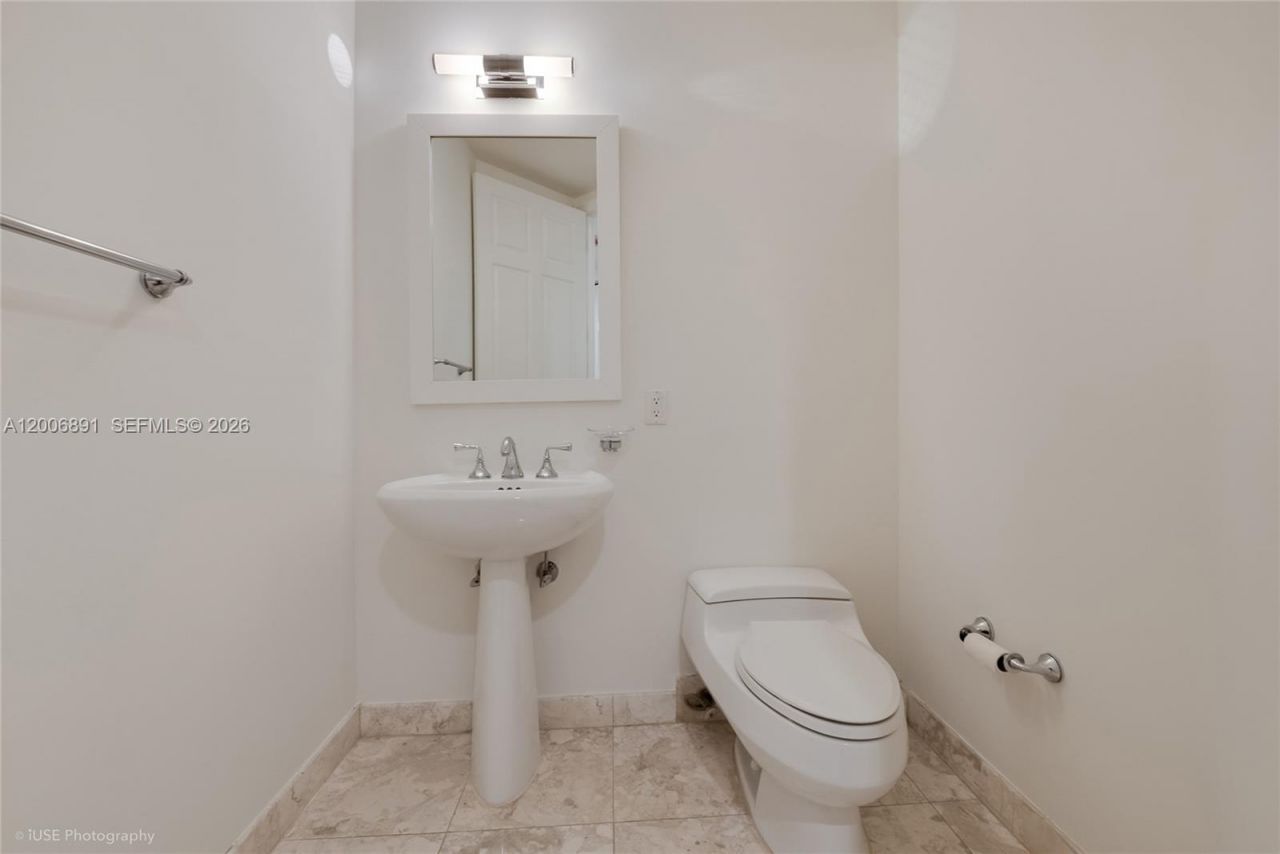 13643 Deering Bay Dr, Unit 146, Coral Gables, FL 33158 Photo