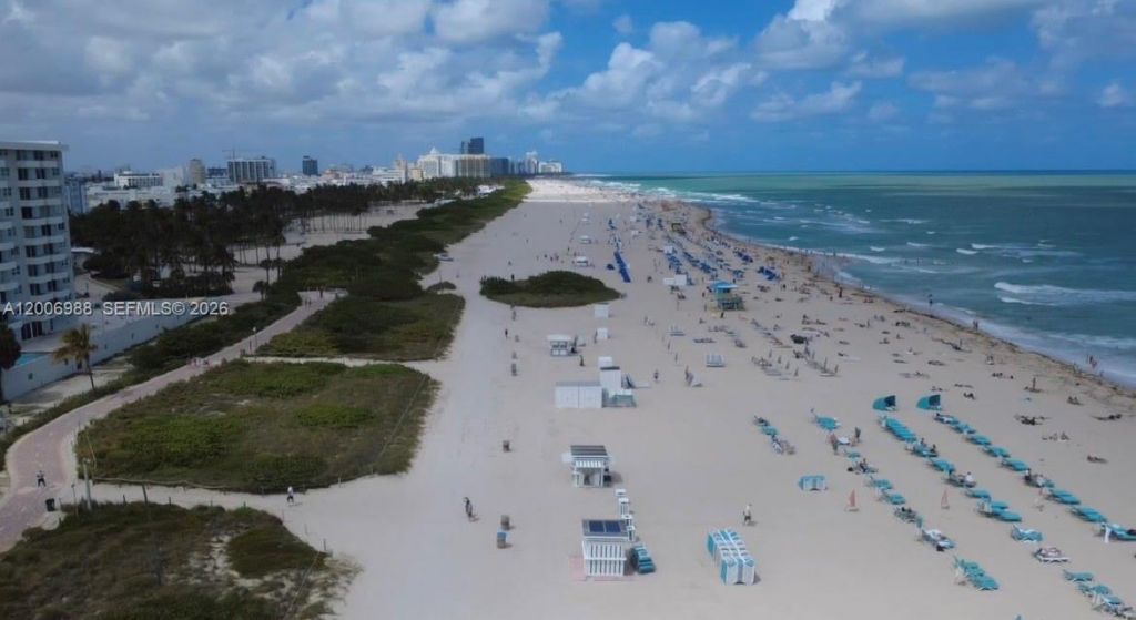 401 Ocean Dr , Unit 222, Miami Beach, FL 33139 Photo