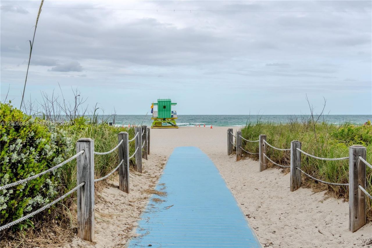 401 Ocean Dr , Unit 222, Miami Beach, FL 33139 Photo