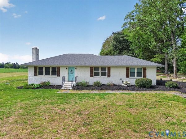 2031 Fairground Road , Maidens, VA 23102