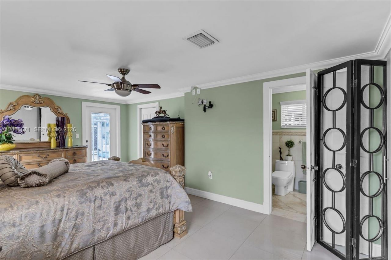 17932 NW 78th Ave, Hialeah, FL 33015 Photo