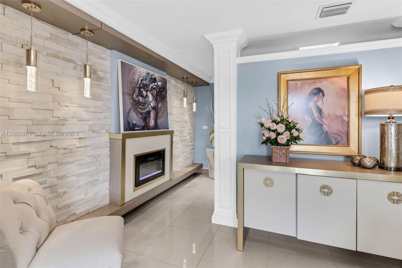 17932 NW 78th Ave , Hialeah, FL 33015 Photo