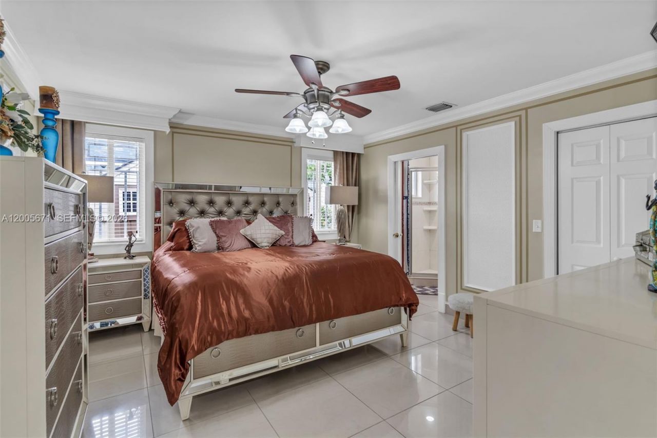 17932 NW 78th Ave , Hialeah, FL 33015 Photo