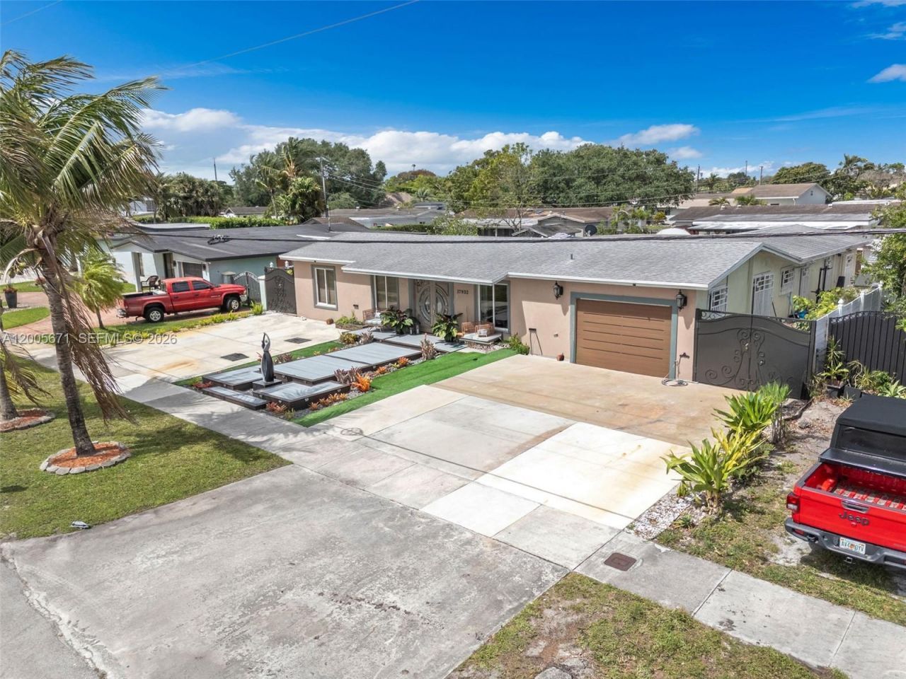 17932 NW 78th Ave, Hialeah, FL 33015 Photo