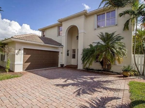 19416 SW 25th Ct, Miramar, FL 33029