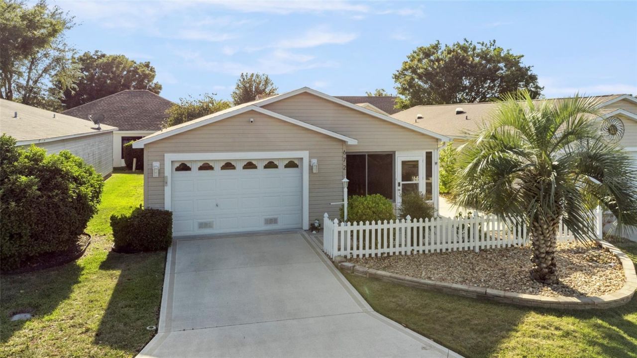 672 Richland Road, The Villages, FL 32162 Main Photo