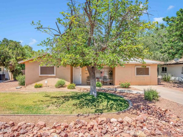 3828 N 36TH Street, Phoenix, AZ 85018
