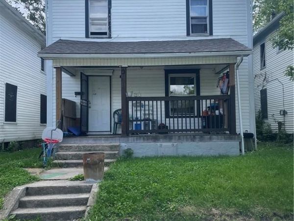 1616 Oakridge, Dayton, OH 45417