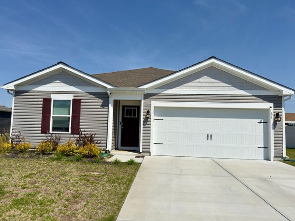 61 NEW ENGLAND DRIVE, FELTON, DE 19943