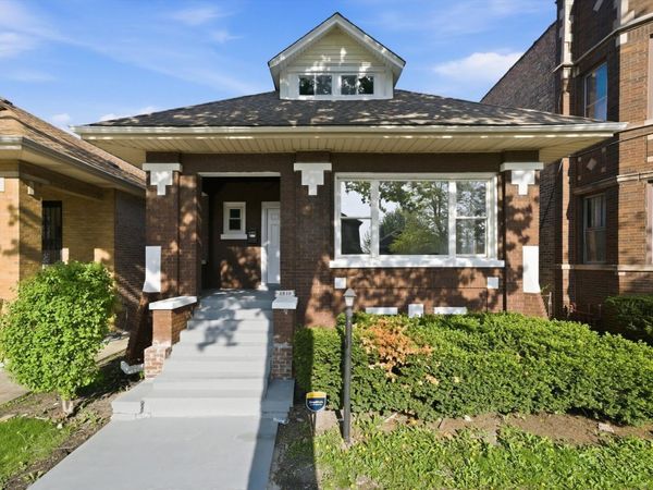 8219 S Throop Street , Chicago, IL 60620