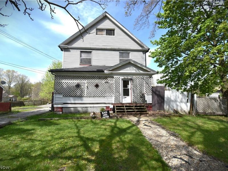 1612 Jacobs Road , Youngstown, OH 44505 Photo 1