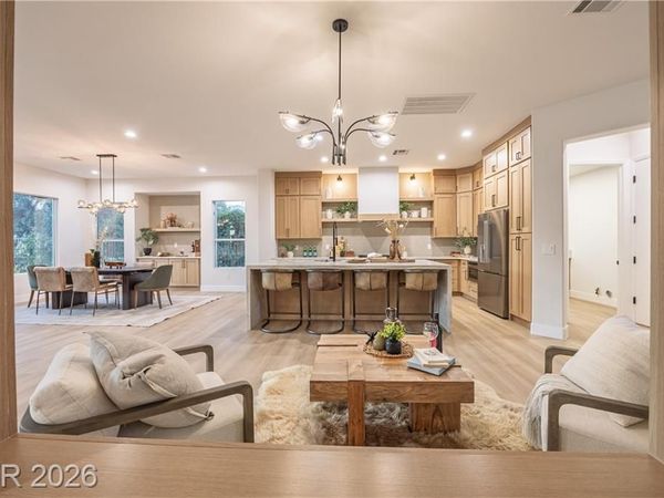 10248 Andante Court , Las Vegas, NV 89135