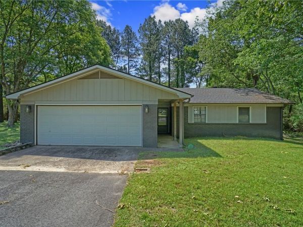 533 Randall Circle , Russellville, AR 72802