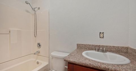 2664 Forrest Street, Sacramento, CA 95815 Photo