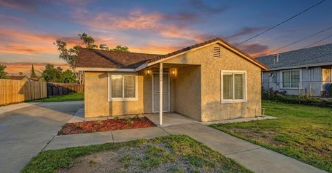 2664 Forrest Street, Sacramento, CA 95815 Photo