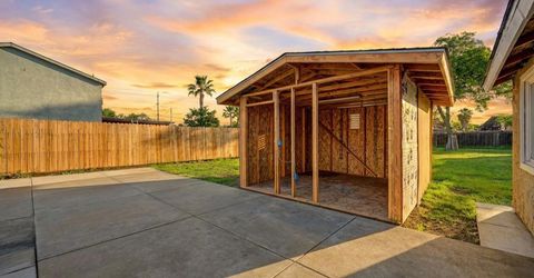 2664 Forrest Street, Sacramento, CA 95815 Photo