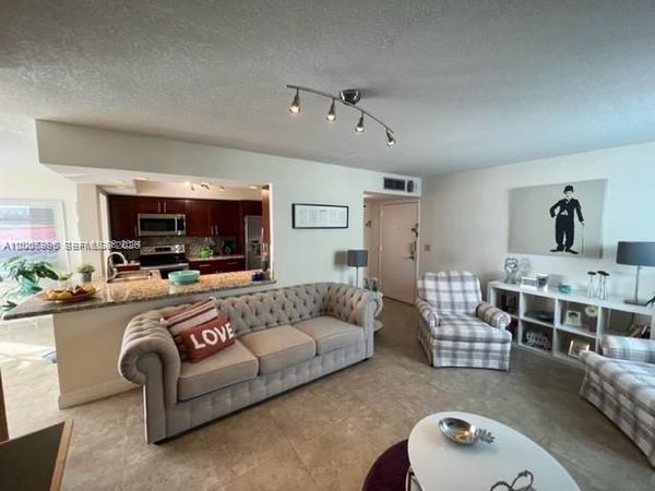 16570 NE 26th Ave , Unit 4A, North Miami Beach, FL 33160