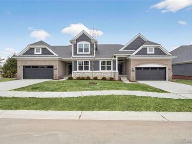 1472 Turner Drive, Commerce Twp, MI 48390