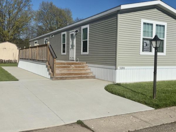 5390 Sandstone Drive, Climax, MI 49034
