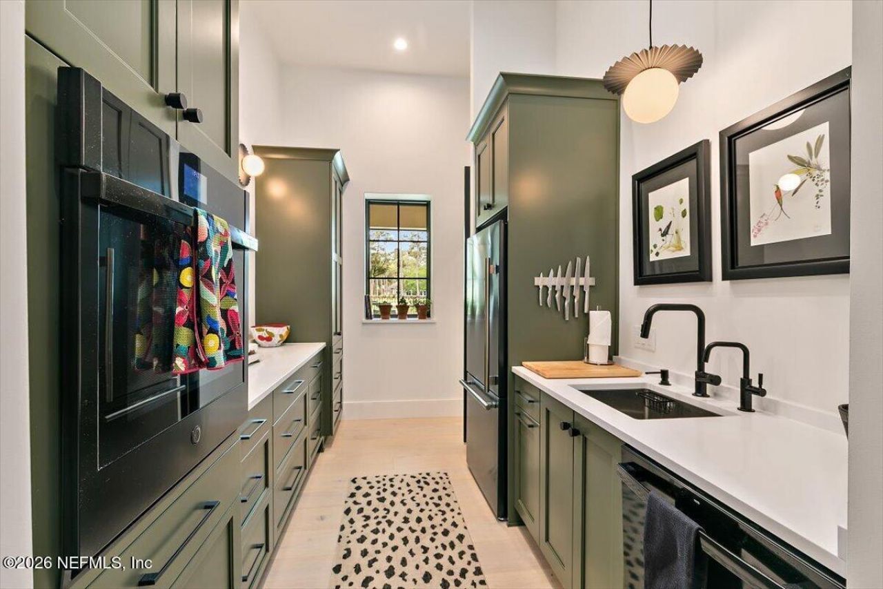 8049 Whisper Lake Lane W, Palm Valley, FL 32082 Photo