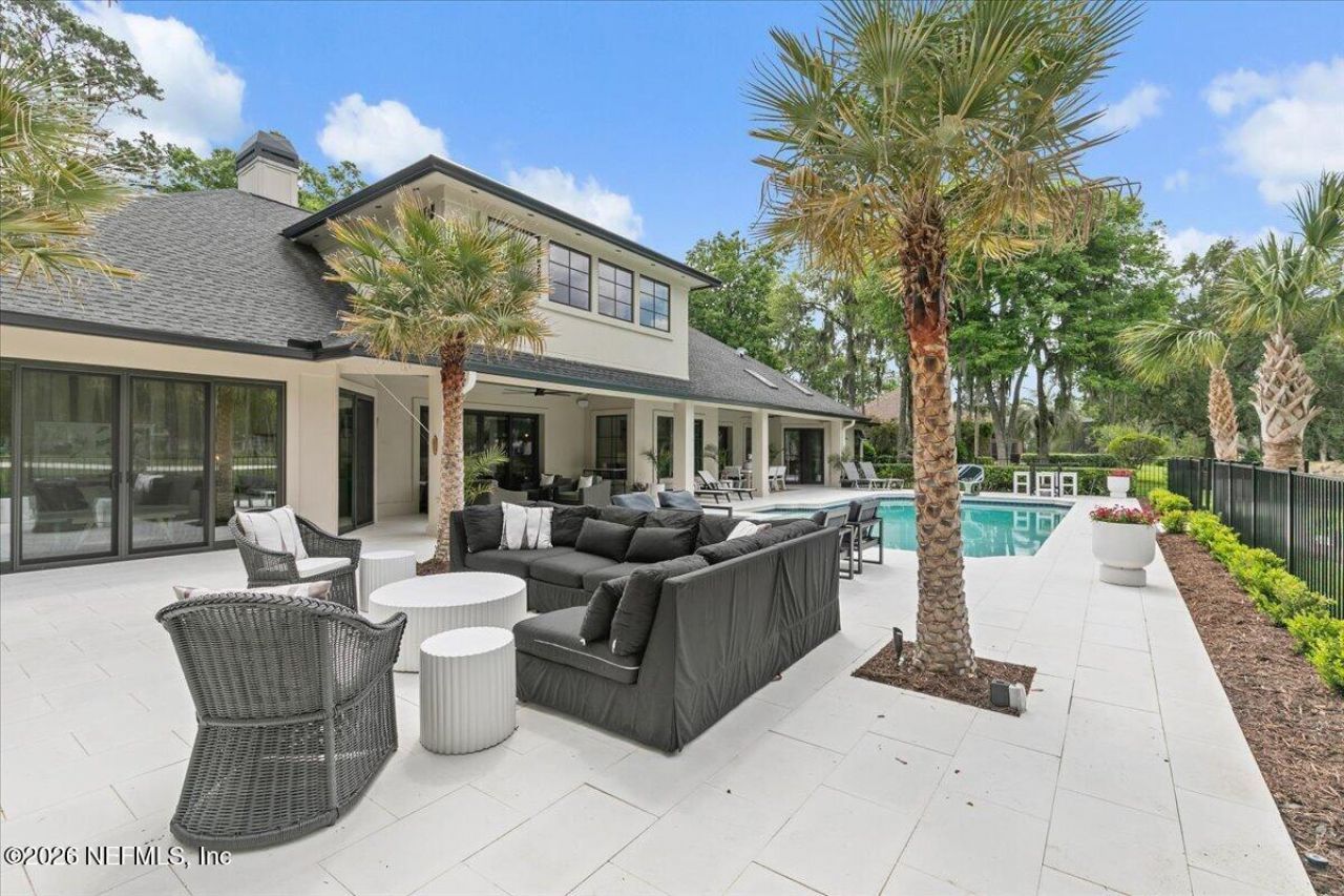 8049 Whisper Lake Lane W, Palm Valley, FL 32082 Photo