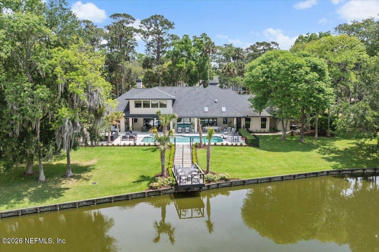 8049 Whisper Lake Lane W, Palm Valley, FL 32082 Photo