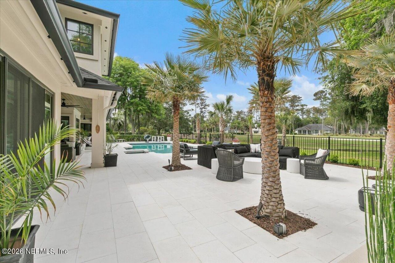 8049 Whisper Lake Lane W, Palm Valley, FL 32082 Photo