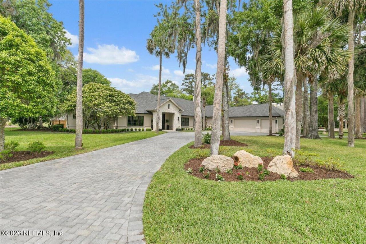 8049 Whisper Lake Lane W, Palm Valley, FL 32082 Photo