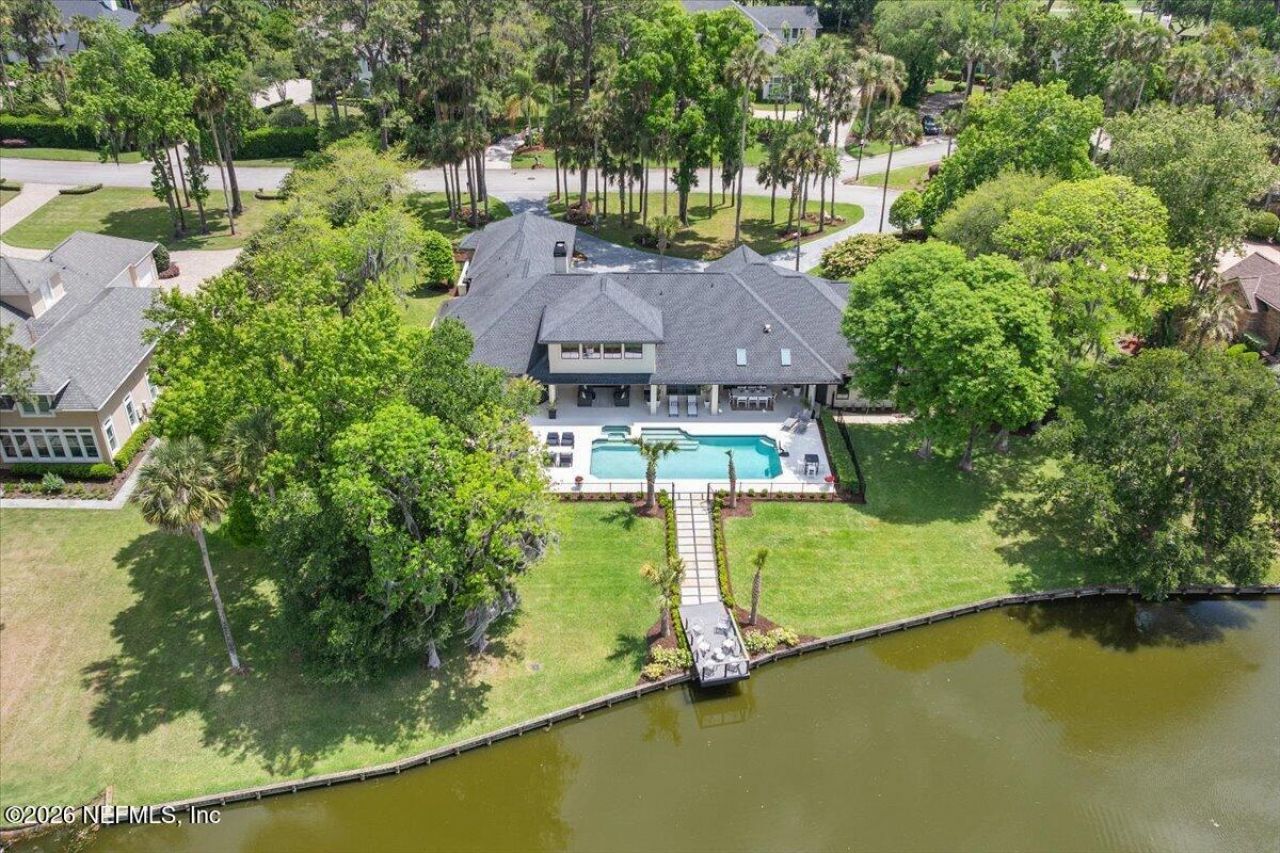 8049 Whisper Lake Lane W, Palm Valley, FL 32082 Photo