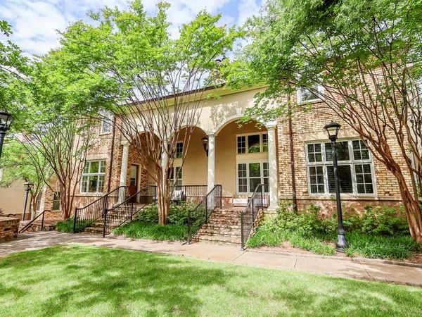 608-08 Van Buren Avenue, Oxford, MS 38655