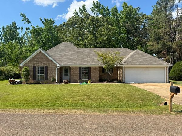 808 Deerfield Drive, Oxford, MS 38655