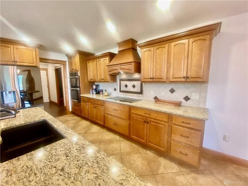 1215 Daylily Way, Troy, OH 45373 Photo 19