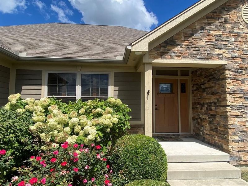 1215 Daylily Way, Troy, OH 45373 Photo 2