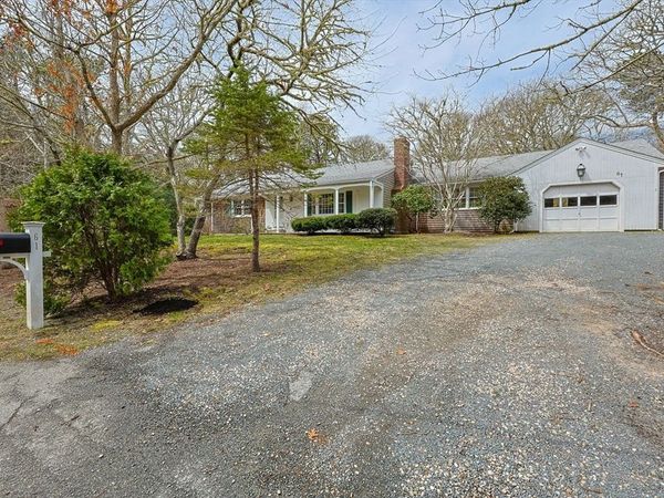 61 Oak Hill Rd, Chatham, MA 02633