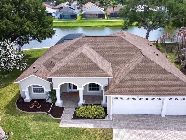 702 Bantry Court , Merritt Island, FL 32953