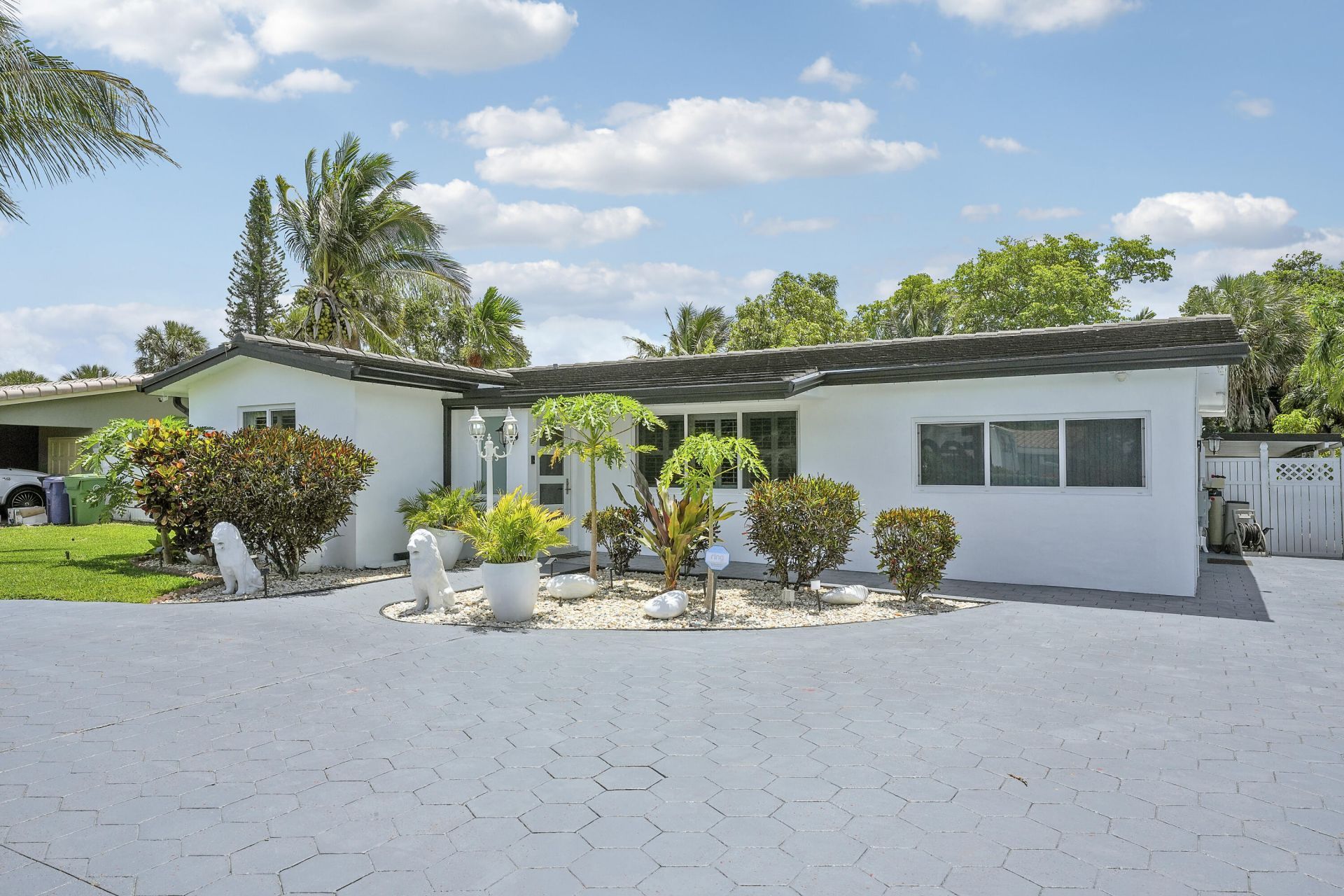 1360 SW 32nd Street, Fort Lauderdale, FL 33315 Photo