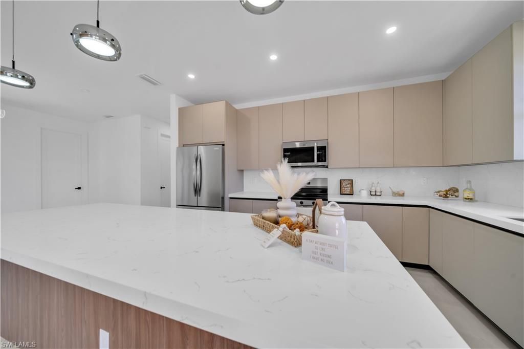 2707 29th St Sw, Lehigh Acres, FL 33976 Photo