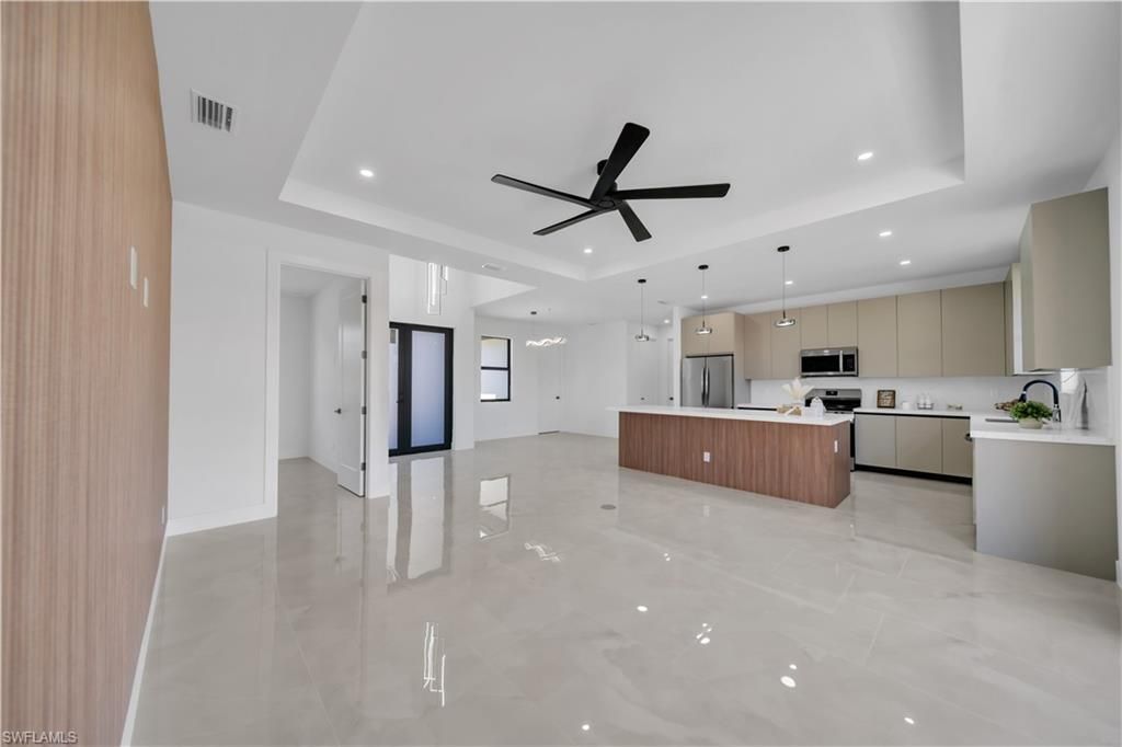 2707 29th St Sw, Lehigh Acres, FL 33976 Photo