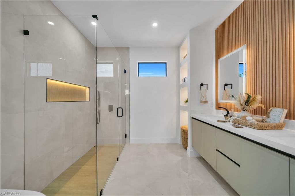 2707 29th St Sw, Lehigh Acres, FL 33976 Photo