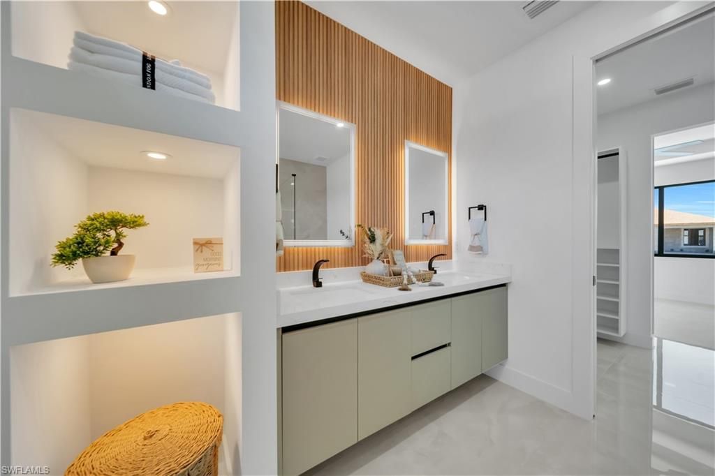 2707 29th St Sw, Lehigh Acres, FL 33976 Photo