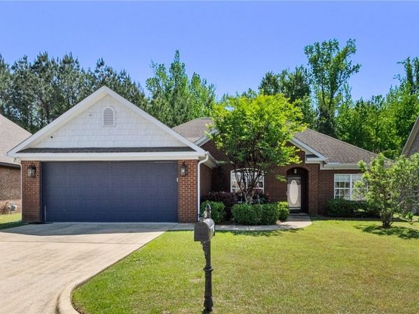 13987 Knoll Pointe Drive, Northport, AL 35475