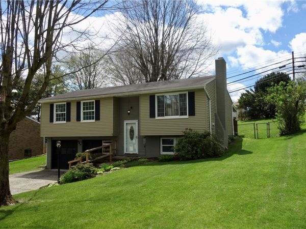 120 Wren Way, Washington, PA 15301