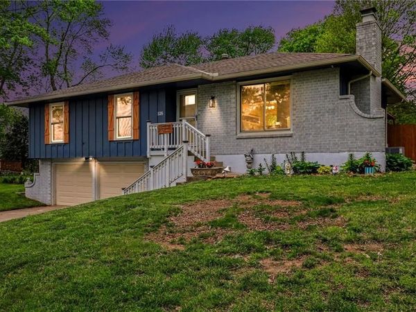 518 S Franklin Street, Raymore, MO 64083