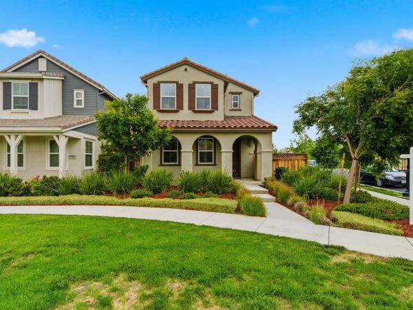 146 E Rodbell Ln, Mountain House, CA 95391